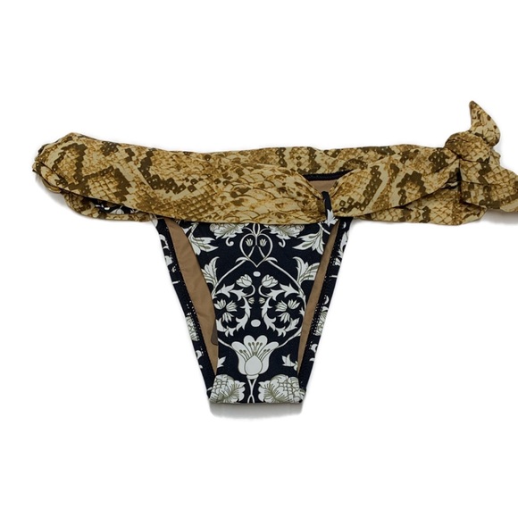 Cia Maritima Snakeskin Floral Thong Bikini - Picture 8 of 14